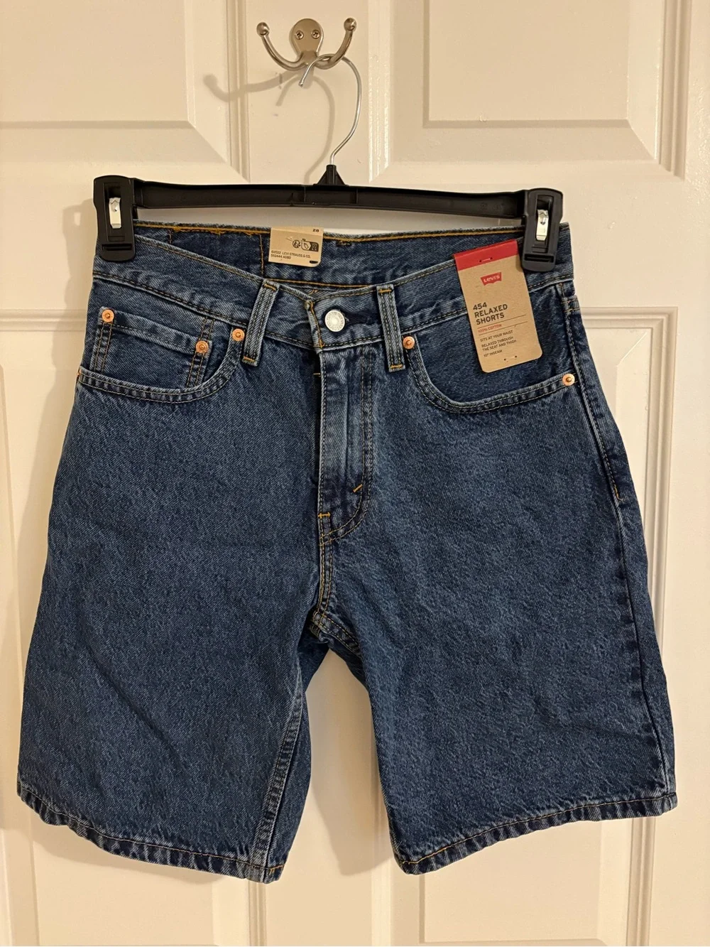 Levi's Dark Blue 454 Relaxed Denim Shorts - Men, NEW. Size 28